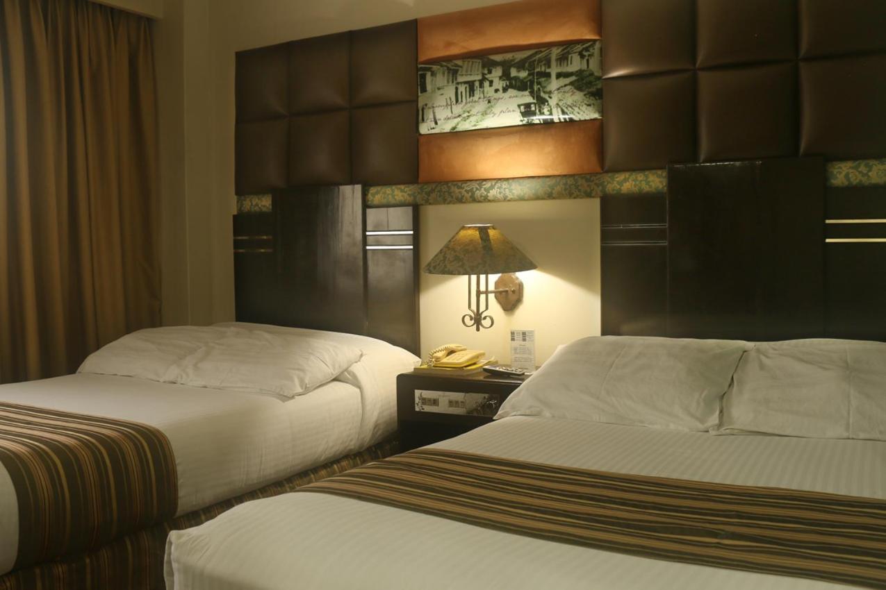 The Bellavista Hotel Lapu-Lapu City Exterior foto