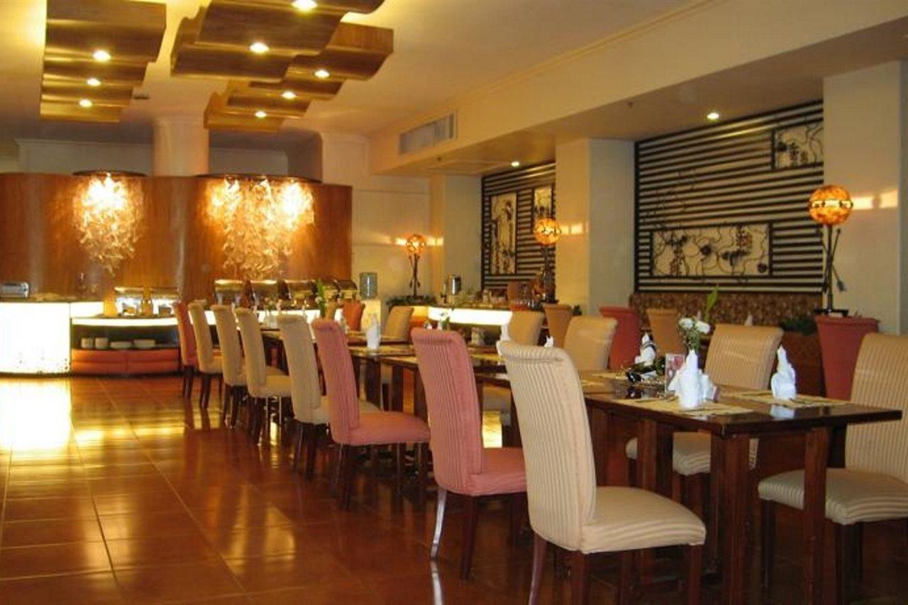 The Bellavista Hotel Lapu-Lapu City Exterior foto