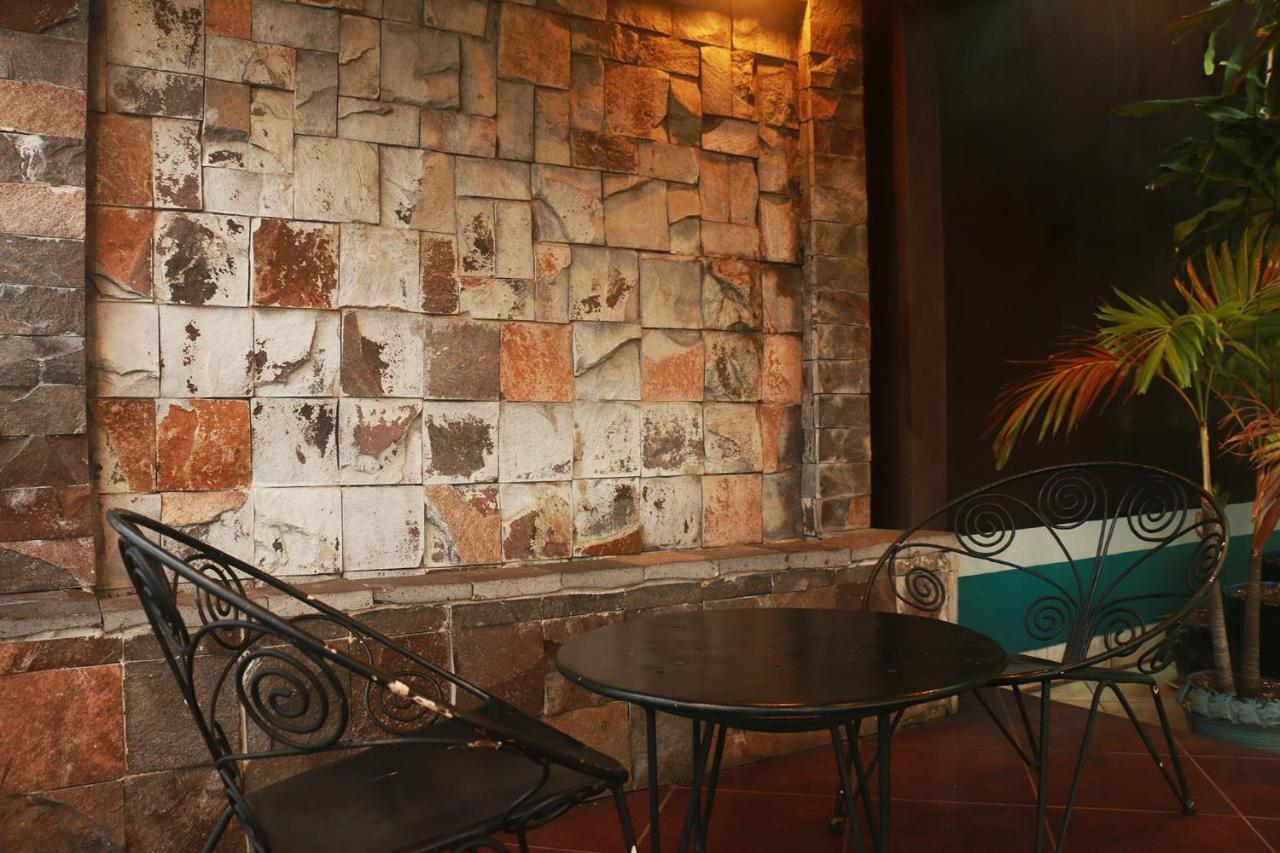 The Bellavista Hotel Lapu-Lapu City Exterior foto